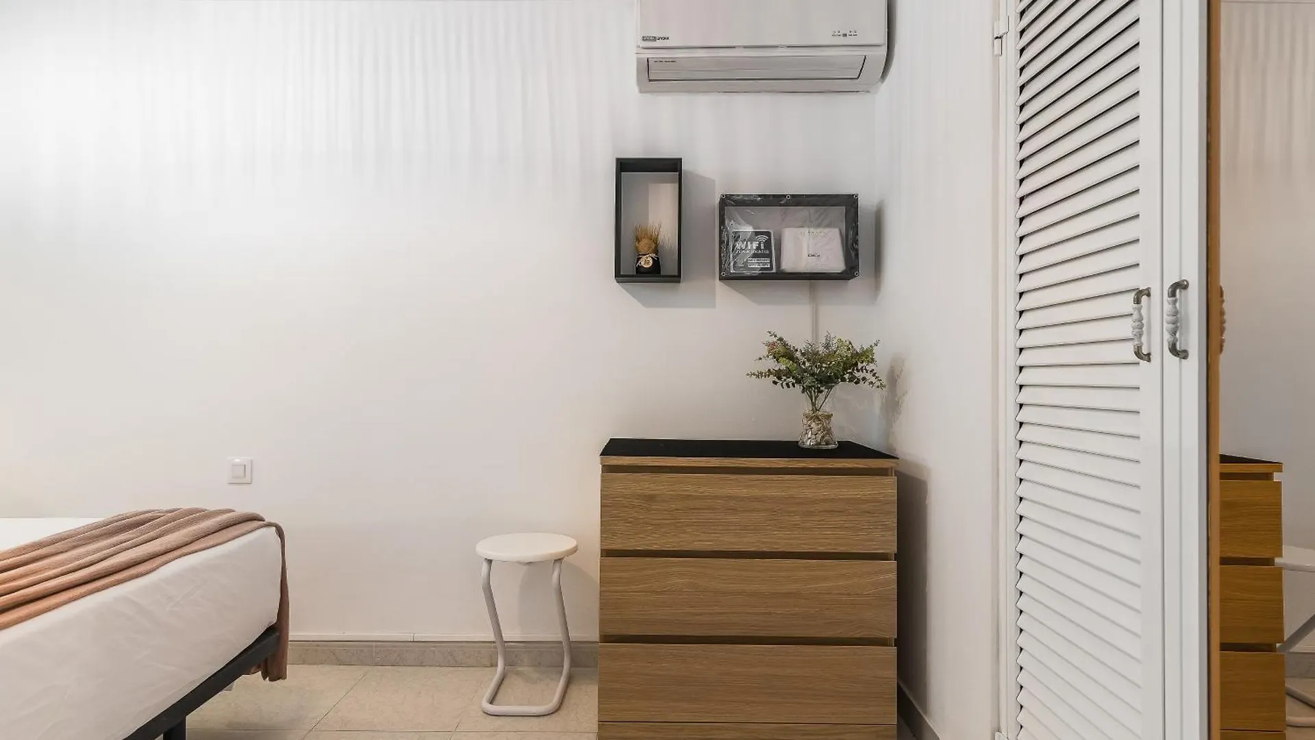 Paradise Canarian Breeze Suite San Bartolome de Tirajana  Spain